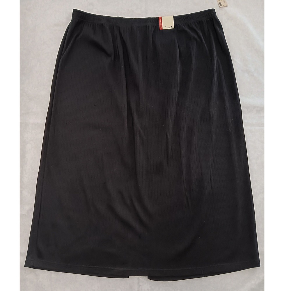 Avenue Womens Plus Size 26/28 Black Ribbed Midi Skirt NWT Elastic‎ Waist 9090